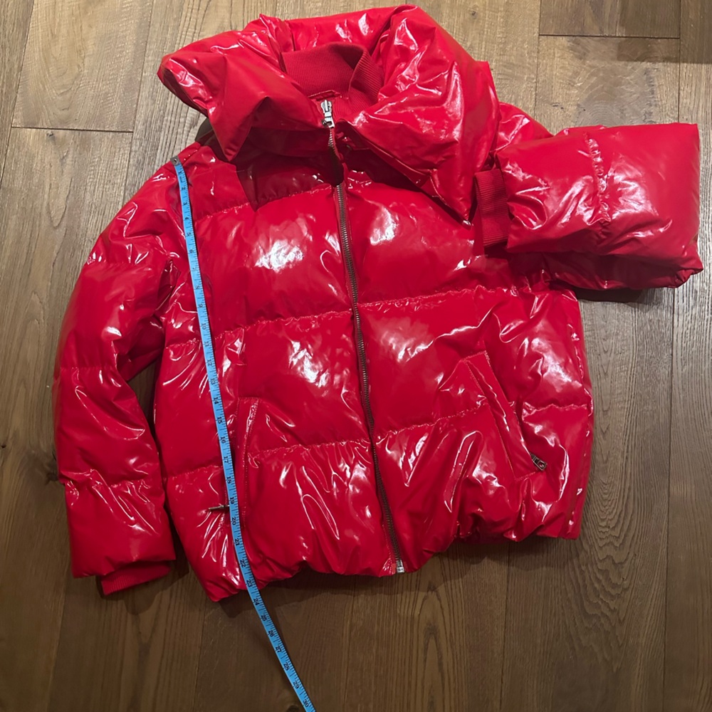 Alice + Olivia Glossy Red Puffer Jacket - Picture 6 of 15